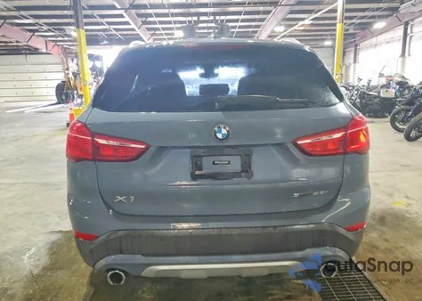 2021 BMW X1 Sdrive28I z USA, uszkodzony, nr VIN WBXJG7C0XM5T06848